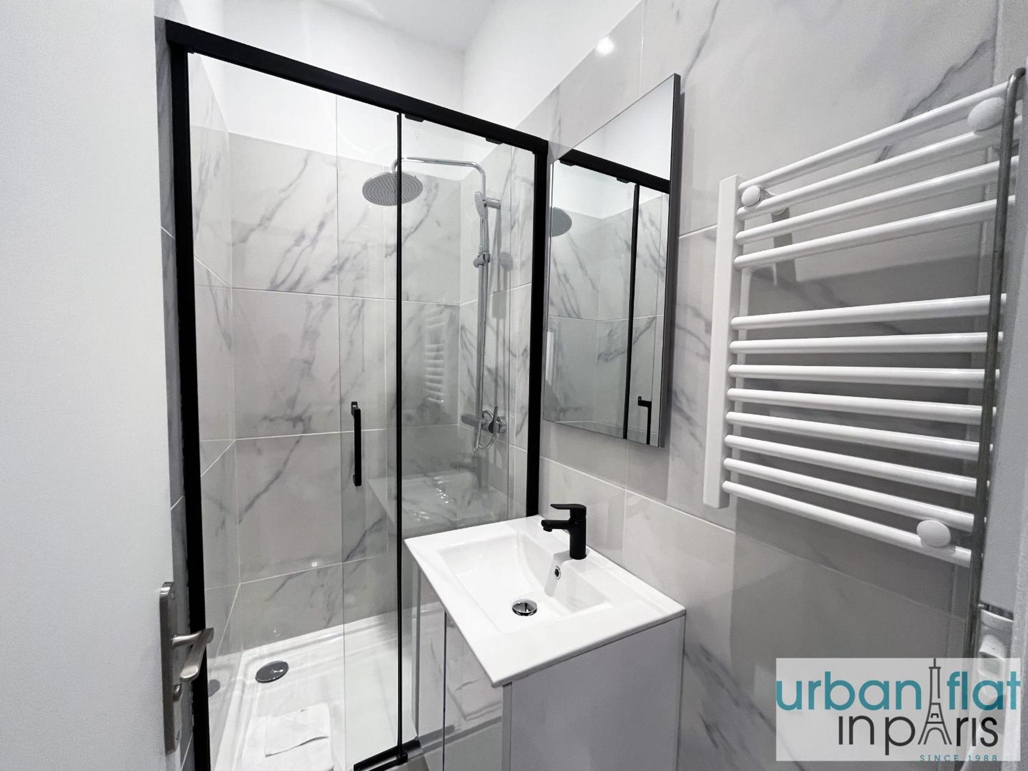 Urban Flat 01 - Charming 2 Bedroom Flat In Montorgueil Paris Bagian luar foto